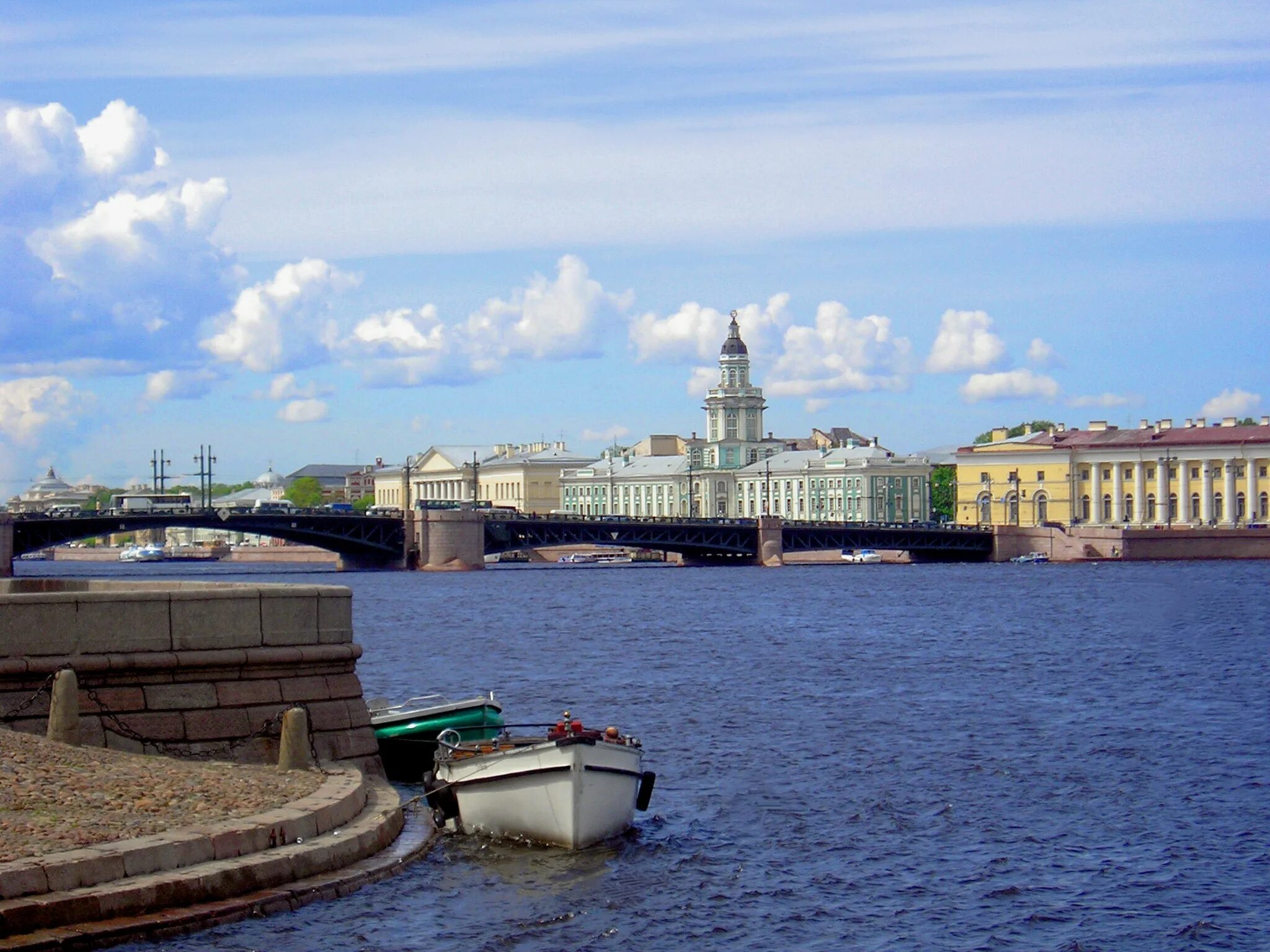 Береговых спб. Берег Невы 1869. Гранитные берега Невы. Здания на берегу Невы. Берега Невы фото.