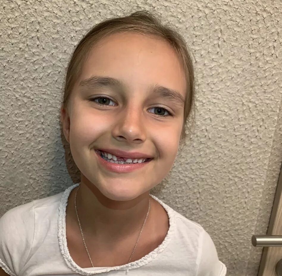 Клавдия земцова день рождения 2020. Клава дочь кристины. Дочь орбакайте клавдия. Дочь клава. Дочь орбакайте клавдия.