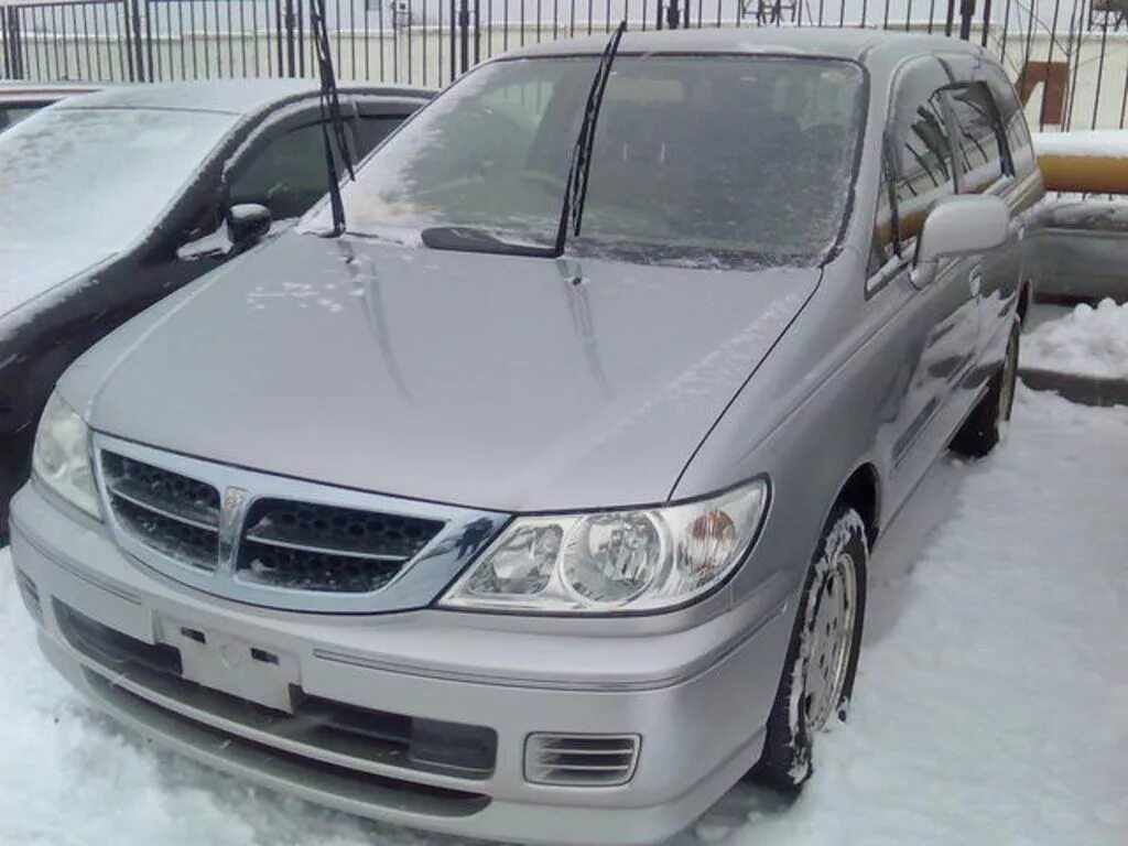 Ниссан пресаж 2000 фото Продажа Прочие детали кузова b Амортизаторы задней двери/b NISSAN PRESAGE по низ