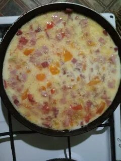Рецепт вкусных яиц с колбасой
