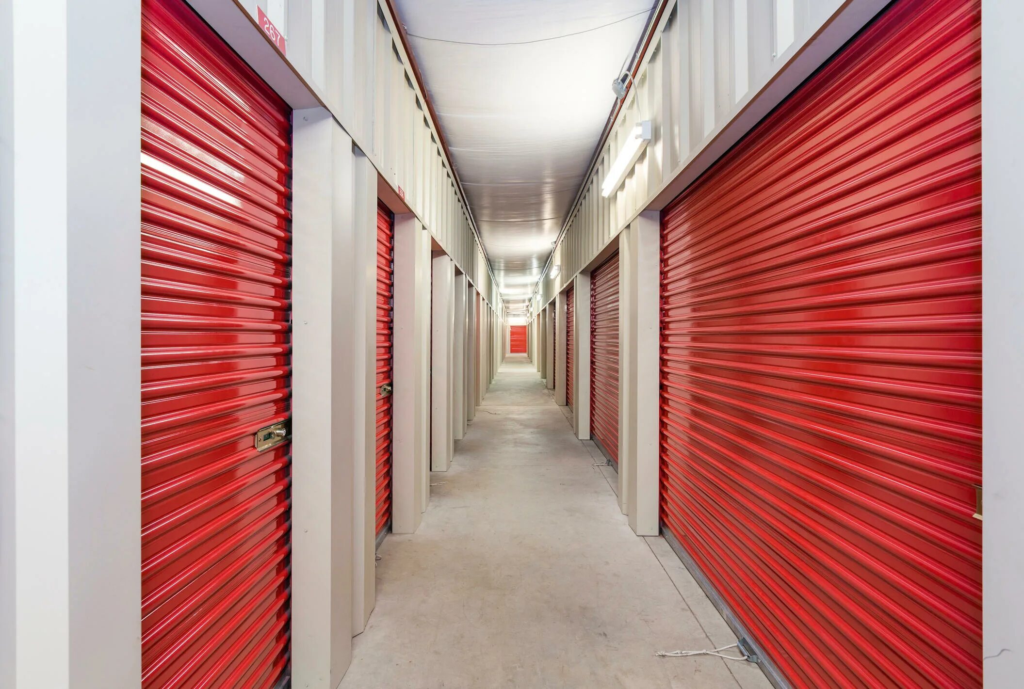 Storage. Селф сторадж. self storage американский. self storage unit. self storage фото.