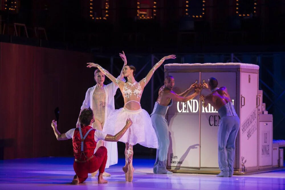 Nutcracker company