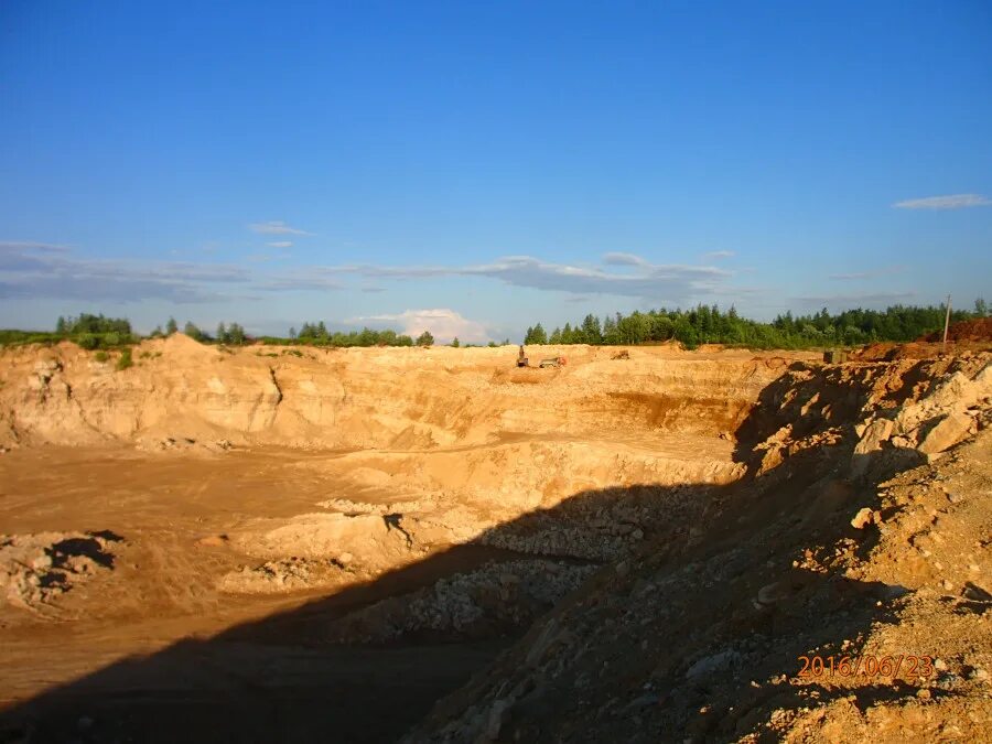 Малетинский каменный карьер барнаул. Учалинский гок хвостохранилище. Карьер дружинино. Карьер горняк елец. Выйский железный карьер.