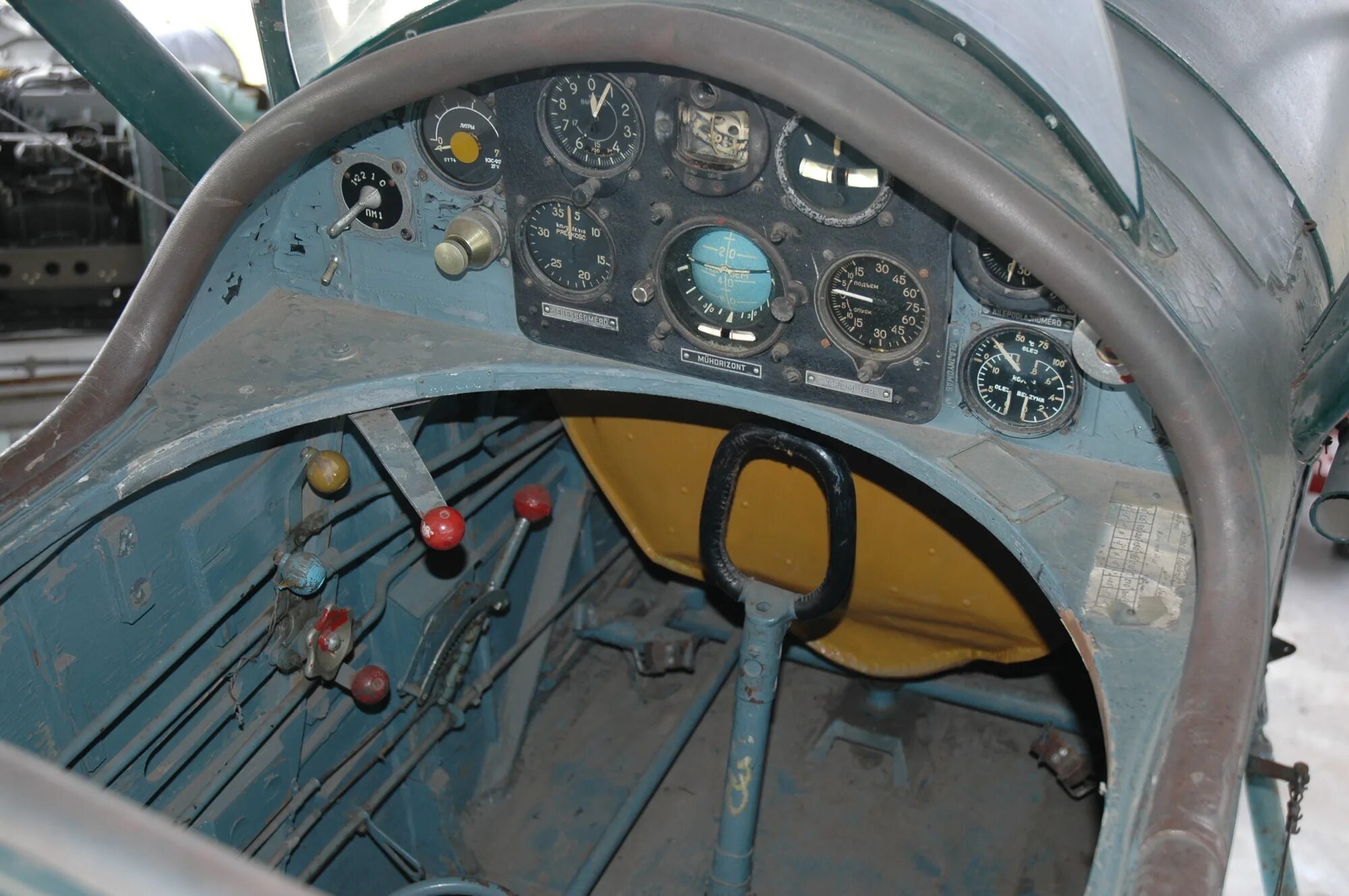 У2 по2 Cockpit. Як-1б кабина. Кабина ЛАГГ-3 изнутри. Кабина u-2.