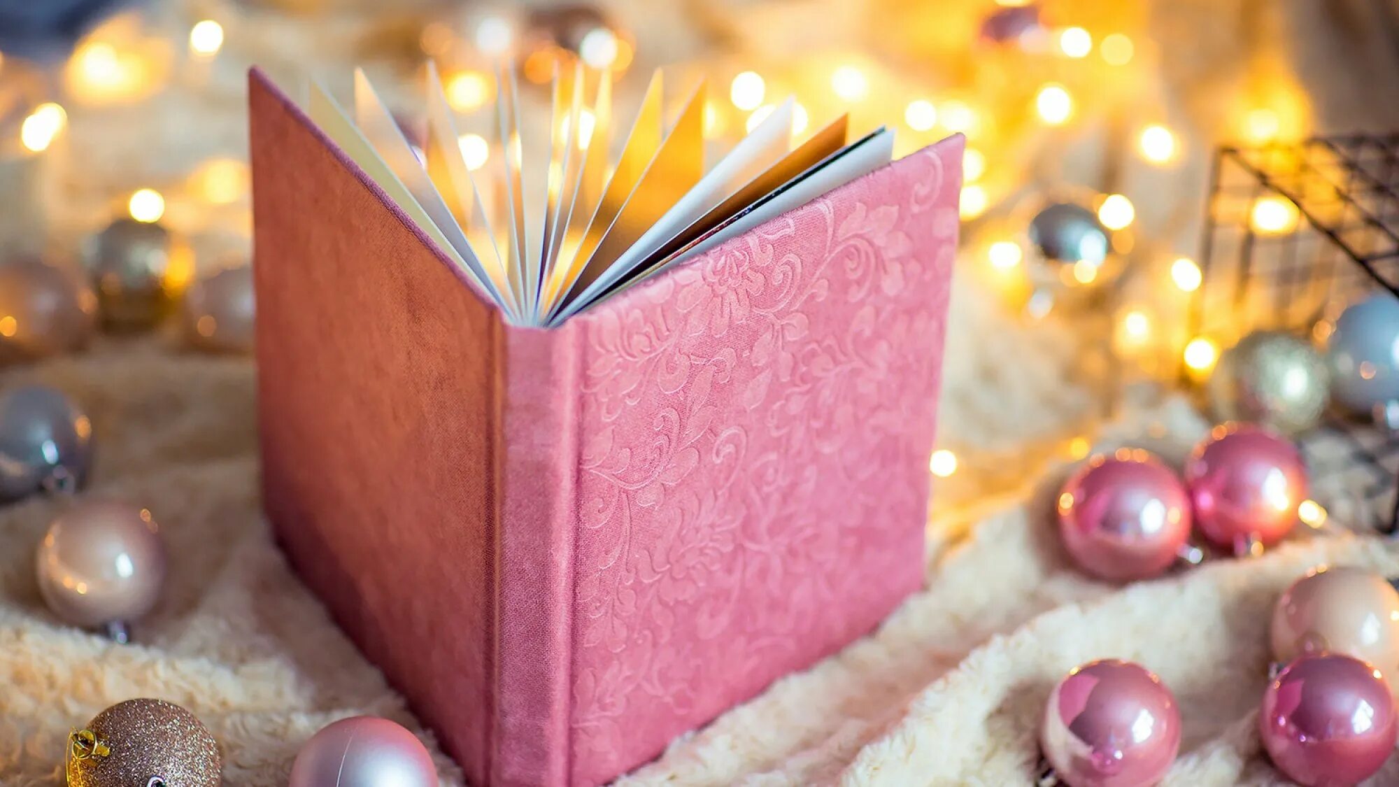 Новый кн. Новый год книги. книги для новогоднего настроения. фотокнига новый год. новогоднее книжное настроение.