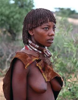 Девушки племени хаммер в эротике (59 фото голых)