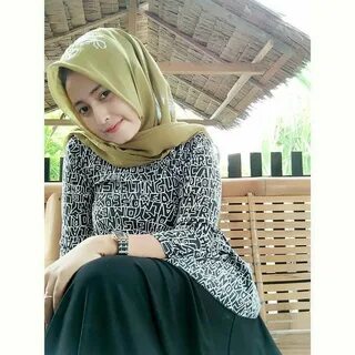 Mahasiswi hijab