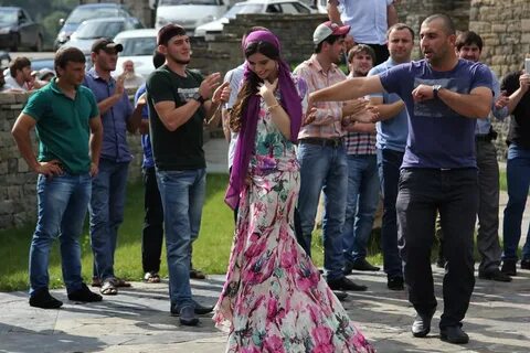 Чеченская девушка новости