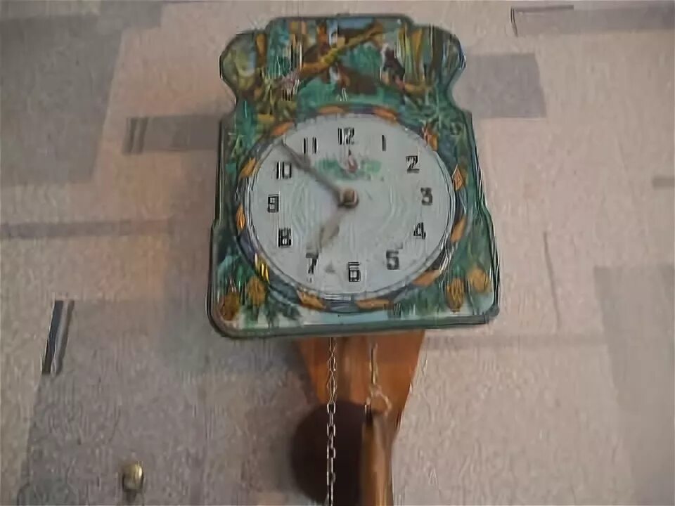 Часы ходики 19 век. Часы-ходики "Маяк" с гирями. Часы ходики Маяк. Часы ходики СССР.
