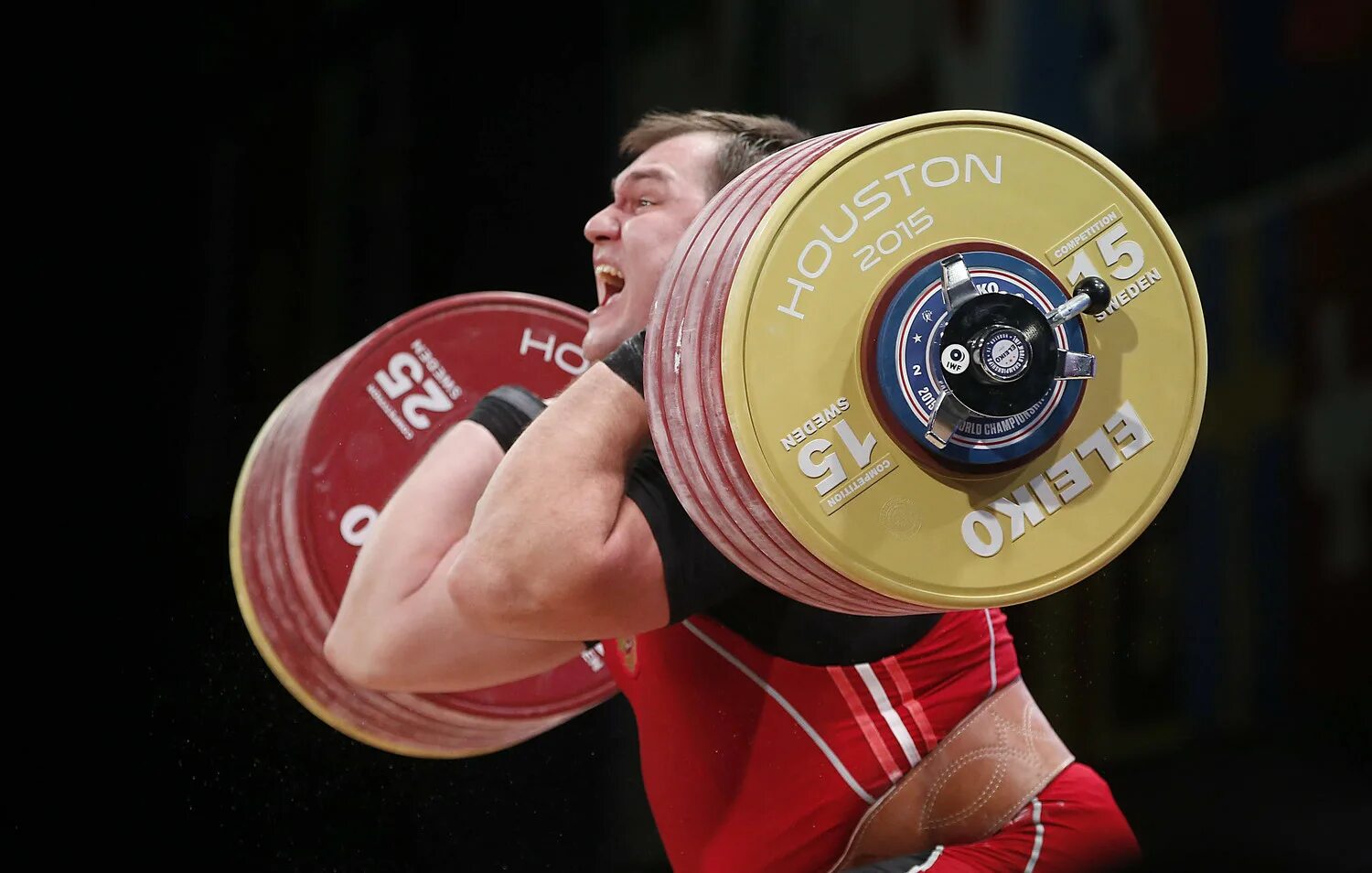 Пауэрлифтинг допинг. Тяжелый спорт. Пауэрлифтинг допинг. Штангист фото. Допинг россия пауэрлифтинг качки.