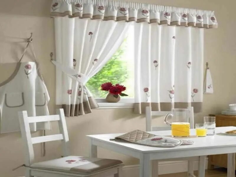 draperii-locuinta-bucatarie Kitchen curtain designs, Kitchen curtains, Curtains 