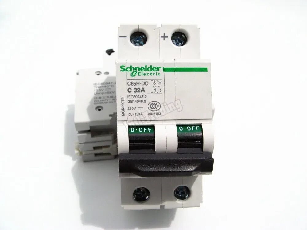 Dcs h-60. Автомат schneider dc. Schneider electric c60h-dc mgn61521. Mcb c60h c20 2p. Выключатель c60h dc.