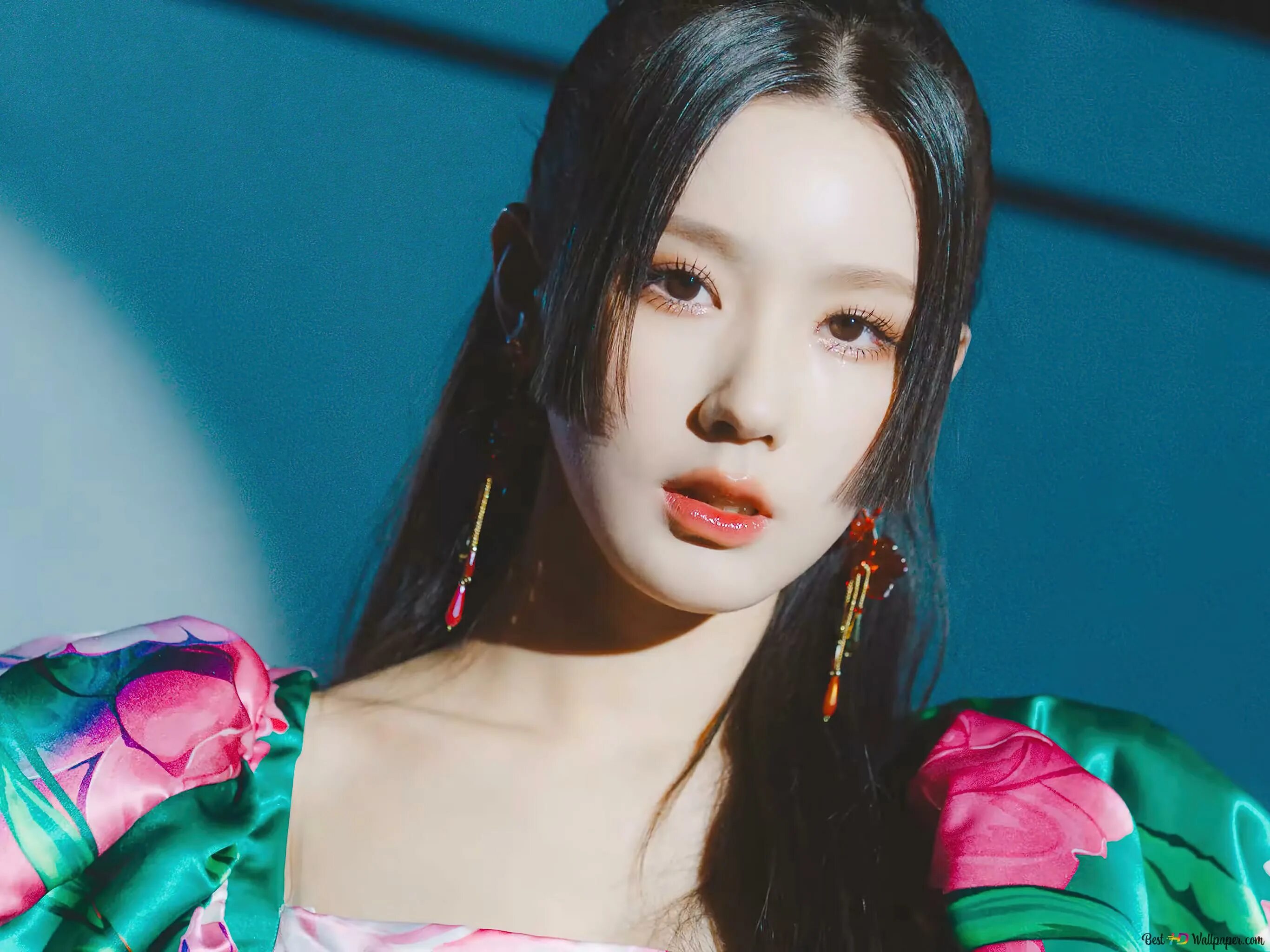 Как выглядит джи айдол. Соен айдол. Как выглядит джи айдол. Кпоп группа айдл. Джи айдл.