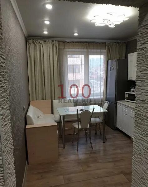 Квартира в чите до 700. Квартиры в чите. Гарнитур в чите фото. Угданская 1. Квартиры чита.