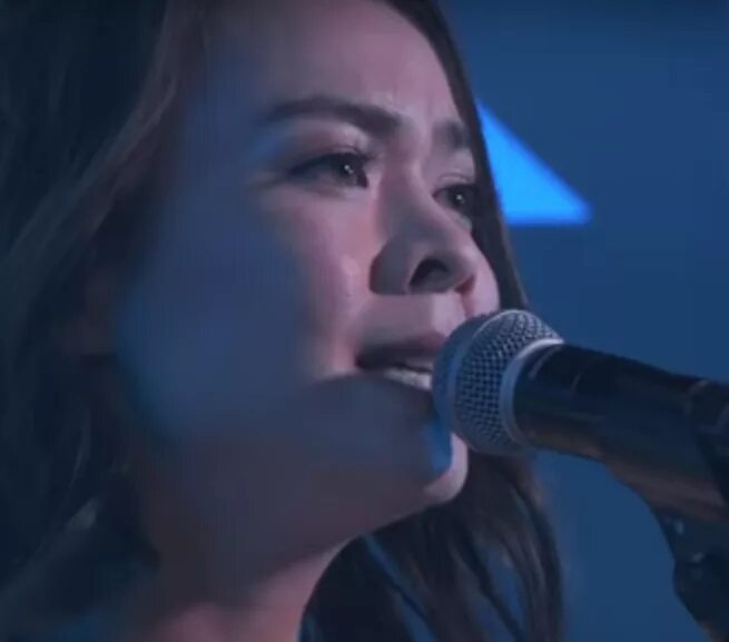 Mitski обложка. Мицки певица. Песни mitski my baby. Mitski last concert. Митски исполнитель.