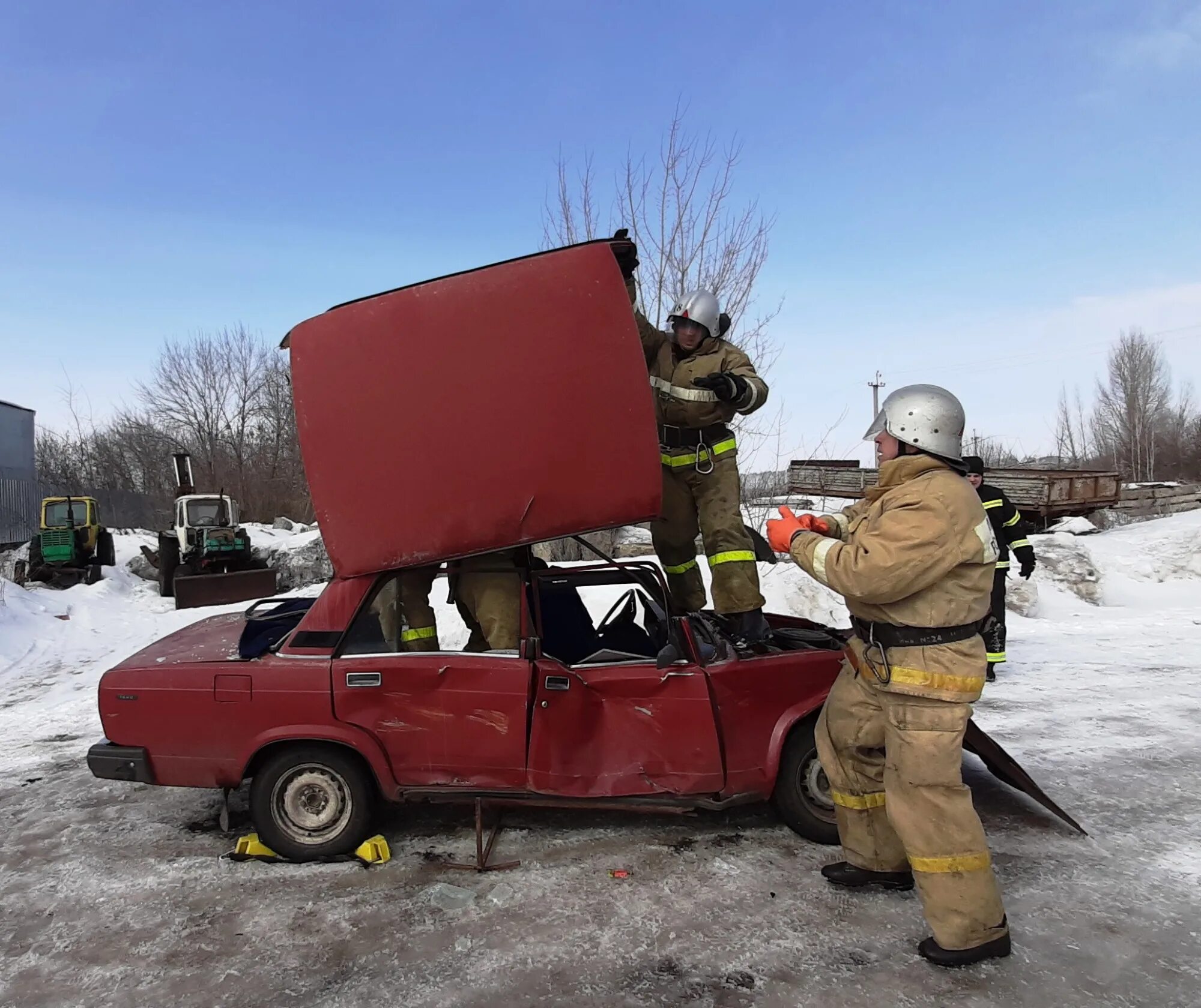 Спасательные работы при дтп. Соревнования по дтп мчс. Аср при ликвидации дтп мчс. Ликвидация последствий химических аварий. Аср при ликвидации последствий дтп.