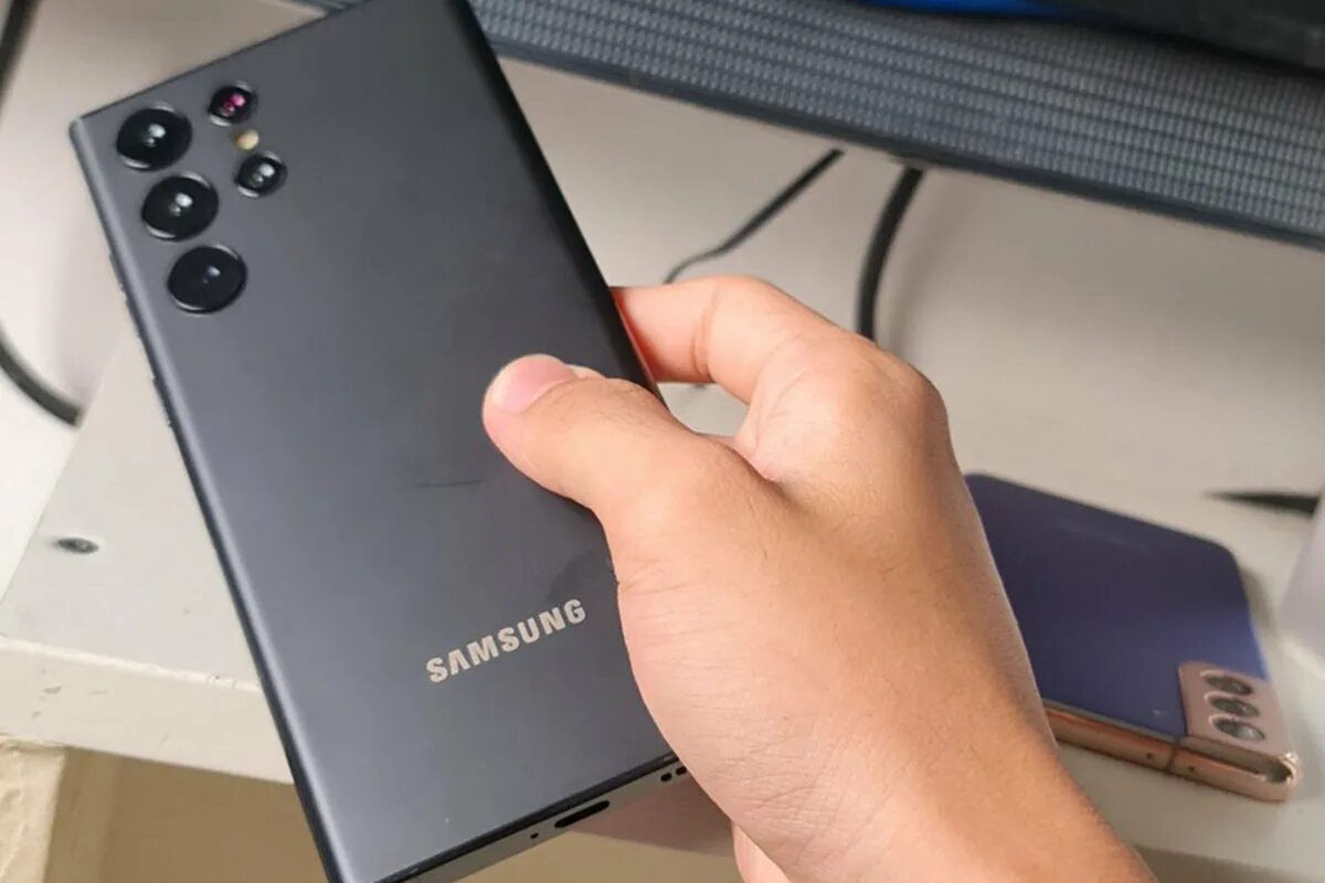 Galaxy s22 ultra черный. Samsung galaxy s22 ultra 1tb. samsung galaxy 22 ultra. samsung galaxy s22 ultra 1 тб. самсунг с 22 ультра 1тб.