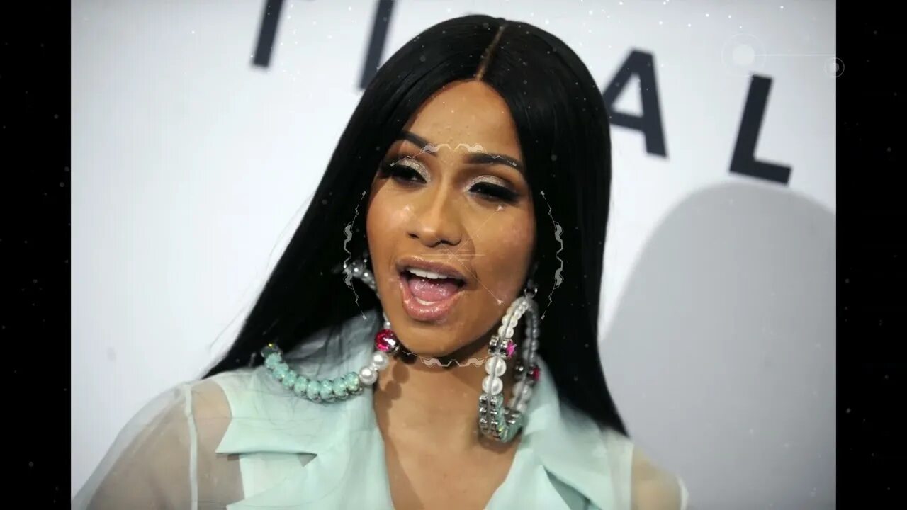 Ай карди. Карди бт. rjhlb ,b. cardi b певица.