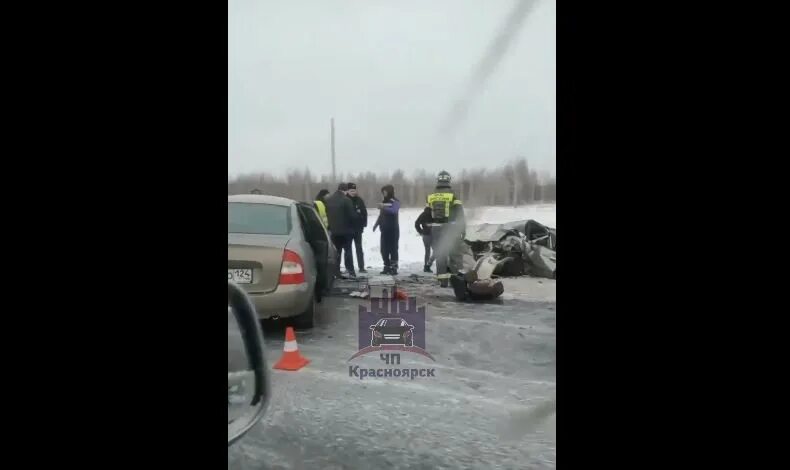 Авария на трассе красноярск уяр вчера. Дтп красноярский край три фуры. Авария красноярск уяр трасса. Уяр красноярск карта. Авария на трассе красноярск канск.