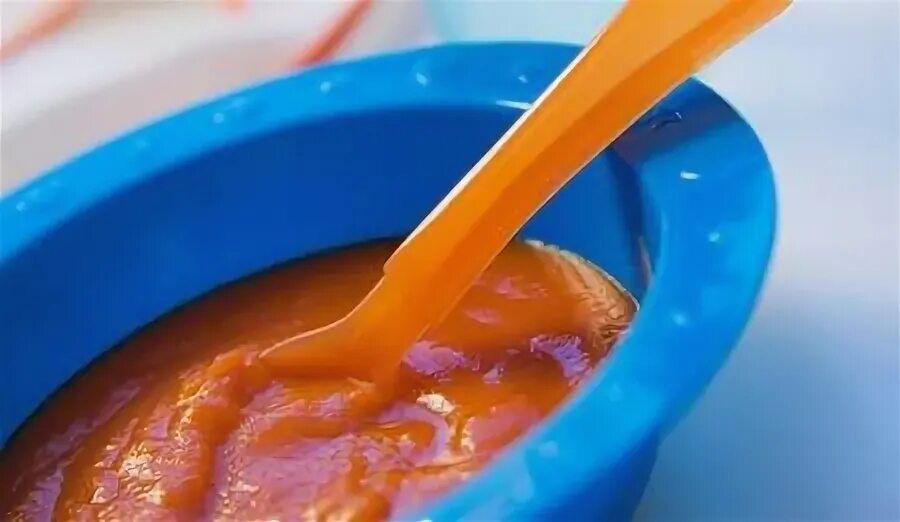Пюре детям из моркови. Морковное пюре для грудничка. морковное пюре детям до года. морковь с мясом пюре для грудничка. морковное пюре для грудничка реакция.