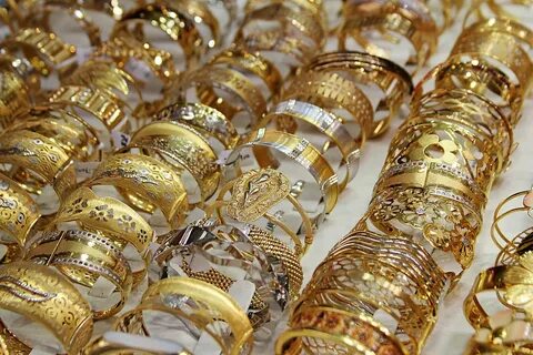 Что происходит с золотом на рынке сегодня