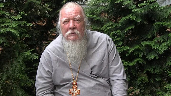 Протоиерей ярослав константинович шелест. Дьякон спбда. Сергей михайлович рязанцев сын протоиерея. Протоиерей сергий швед спб. Сын протоиерея.