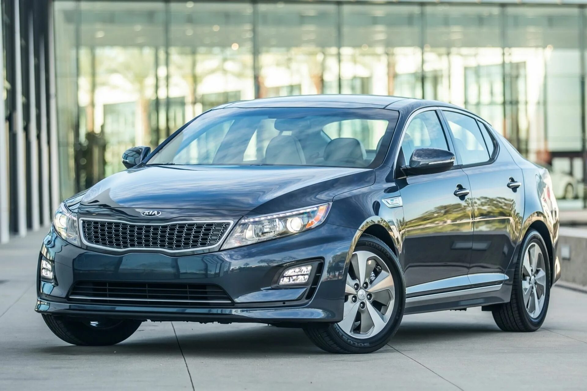 Kia Optima Hybrid 2015. Kia Optima 2014. Киа Оптима 2014 гибрид. Kia Kia Optima 2014. Киа гибрид отзывы