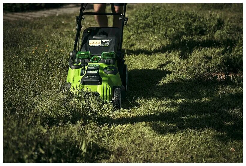 газонокосилка аккумуляторная гринворкс g 40 lm 40. Greenworks g40lm35k2x. газонокосилка greenworks 40b 35cm. газонокосилка greenworks 2500207vb g40lm49dbk4. газонокосилка аккумуляторная greenworks g24lm33k2 (акб 2 а.