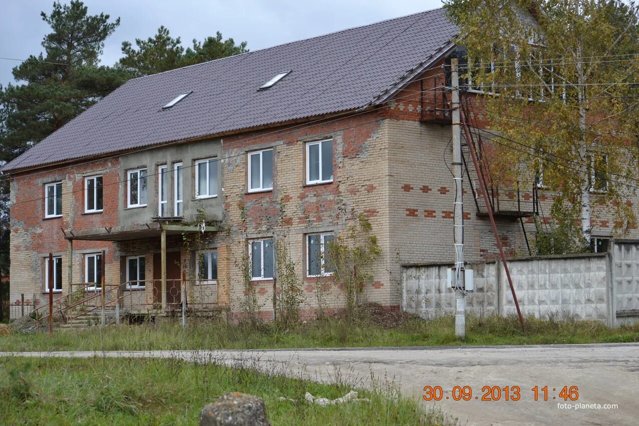 Деревня цемгигант воскресенск воскресенский. Церковь серафима саровского в федино. Храм воскресения христова в пос воскресенское. История дк цементник воскресенск. Рабочий поселок фосфоритный.
