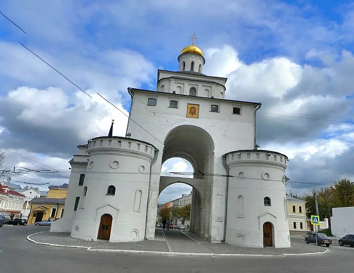 Золотые ворота в каком городе россии. Золотые ворота во Владимире. Золотые ворота во Владимире 2022. Золотые ворота во Владимире зимой.