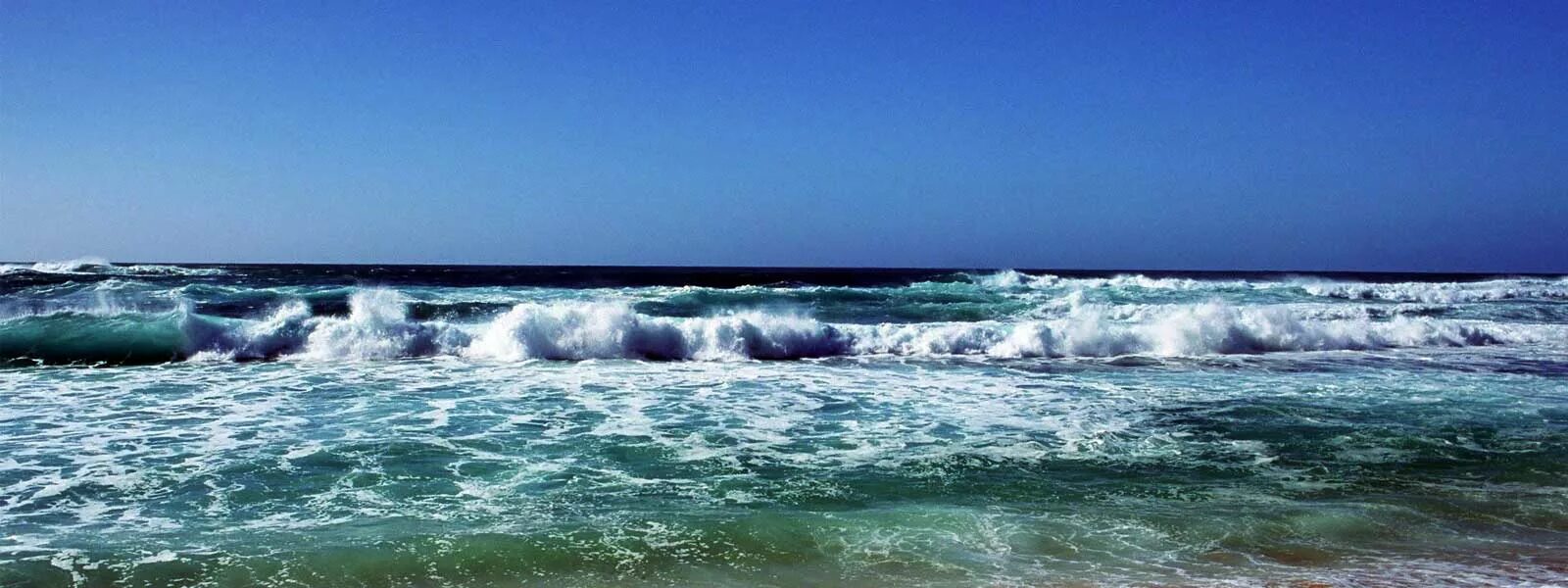 Море стор. Средиземное море анапа. бриз азовское море. берег моря. обои на рабочий стол море.
