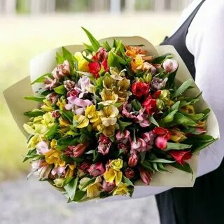 Букет из альстромерий