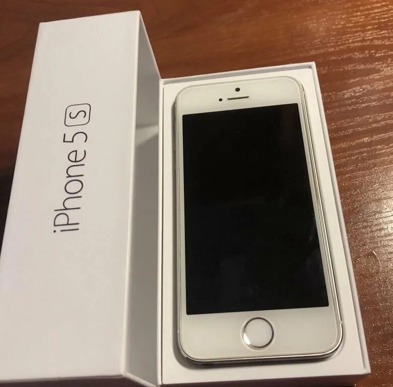 Айфоны продаются. Iphone 5s авито. Айфон Воронеж. Айфон авито.