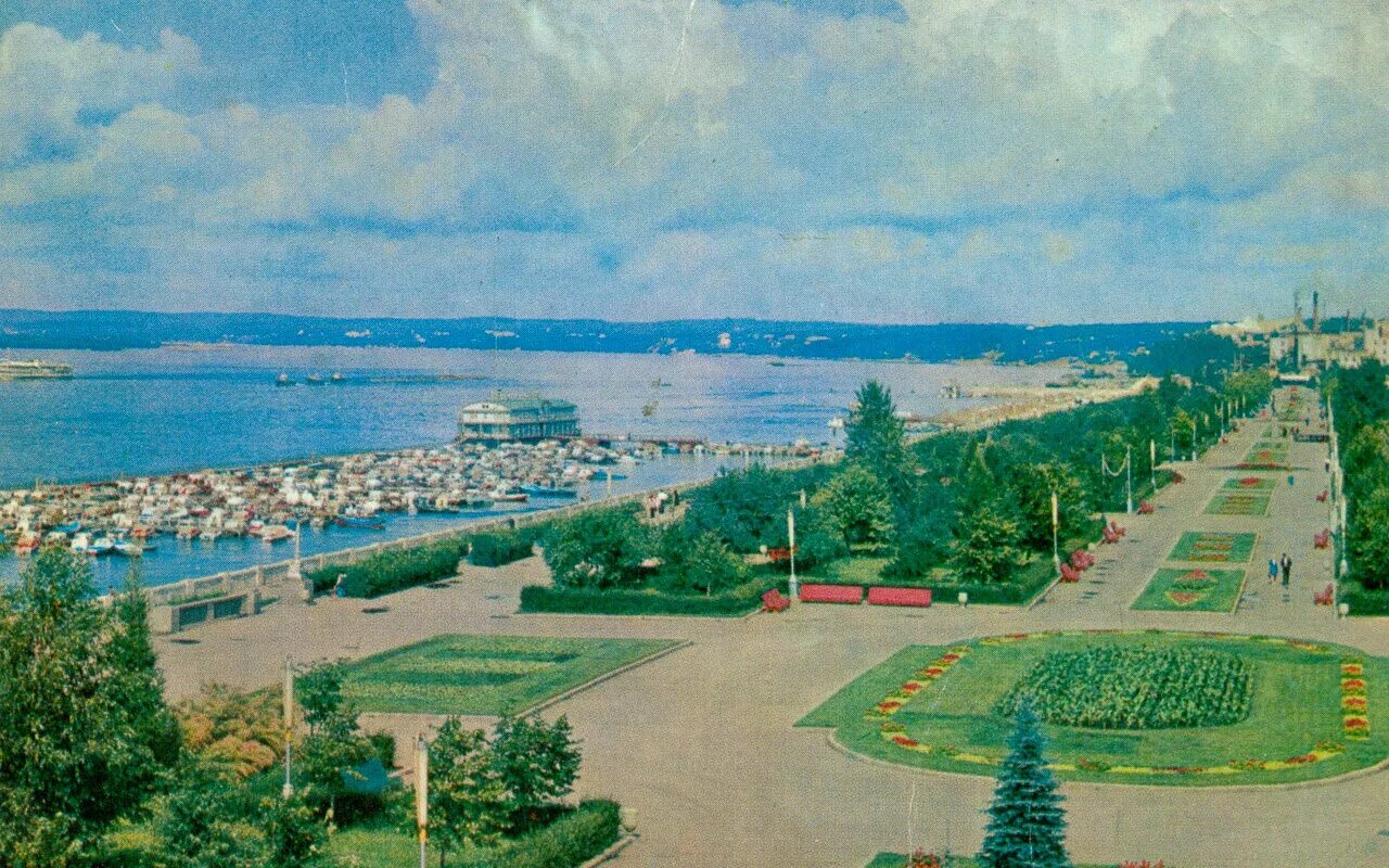 Самара город ссср. Куйбышевский район волгарь. Площадь чапаева самара. Куйбышевский город самара. Площадь куйбышева.