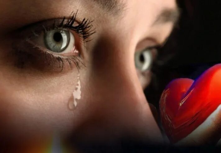 Фотосессия со слезами. Девушка в слезах. Molly не плачу. Сердце плачет. Девушка в слезах.