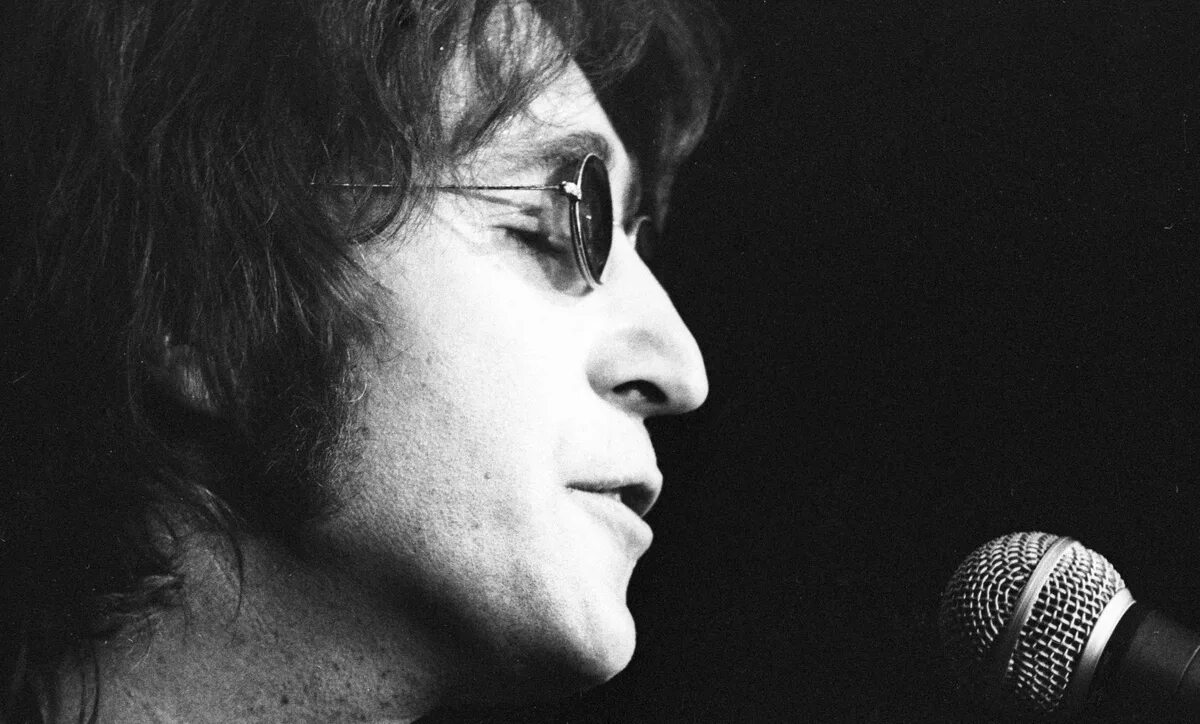 John lennon jealous guy. Джон леннон imagine альбом. Леннон песня слушать. Джон леннон про бога. Леннон песня слушать.