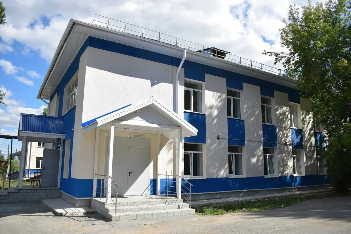 Сысертское црб сайт. Сысертская црб. бобровская больница. бобровский поселок больница. сысерть больница.