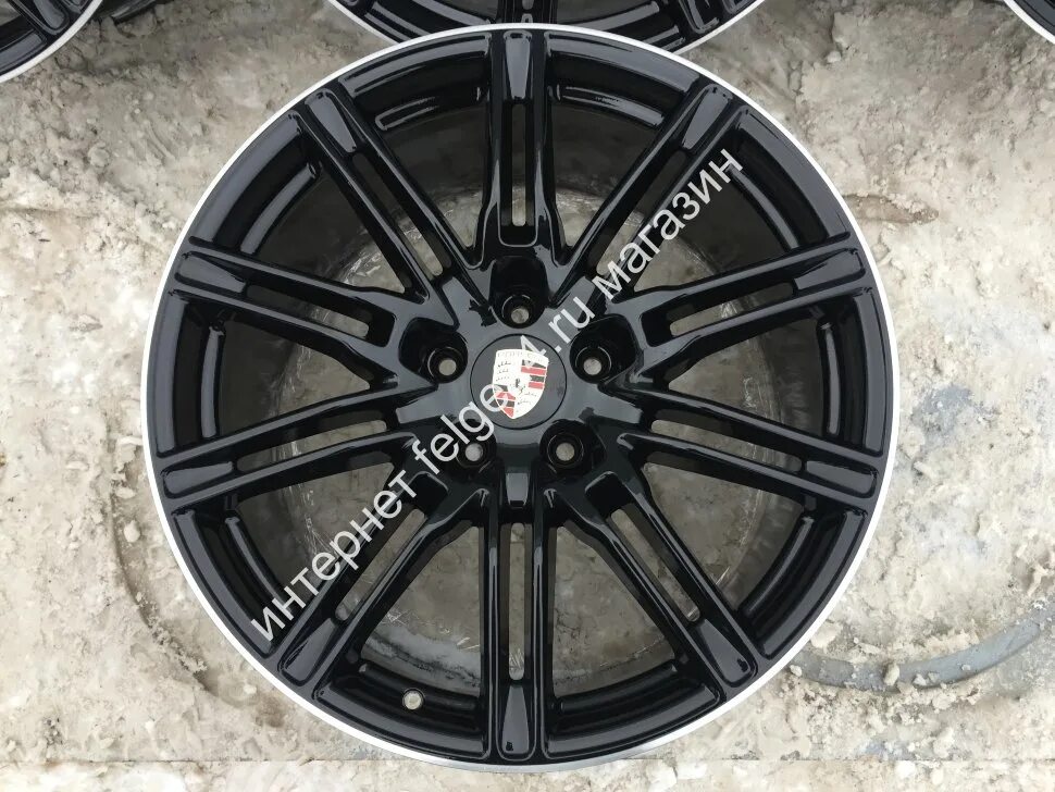 Диски порше r21. Диски на порше кайен 21 радиус. Диски порше r21. Диски порше r21. Черные диски r21 порше кайен.