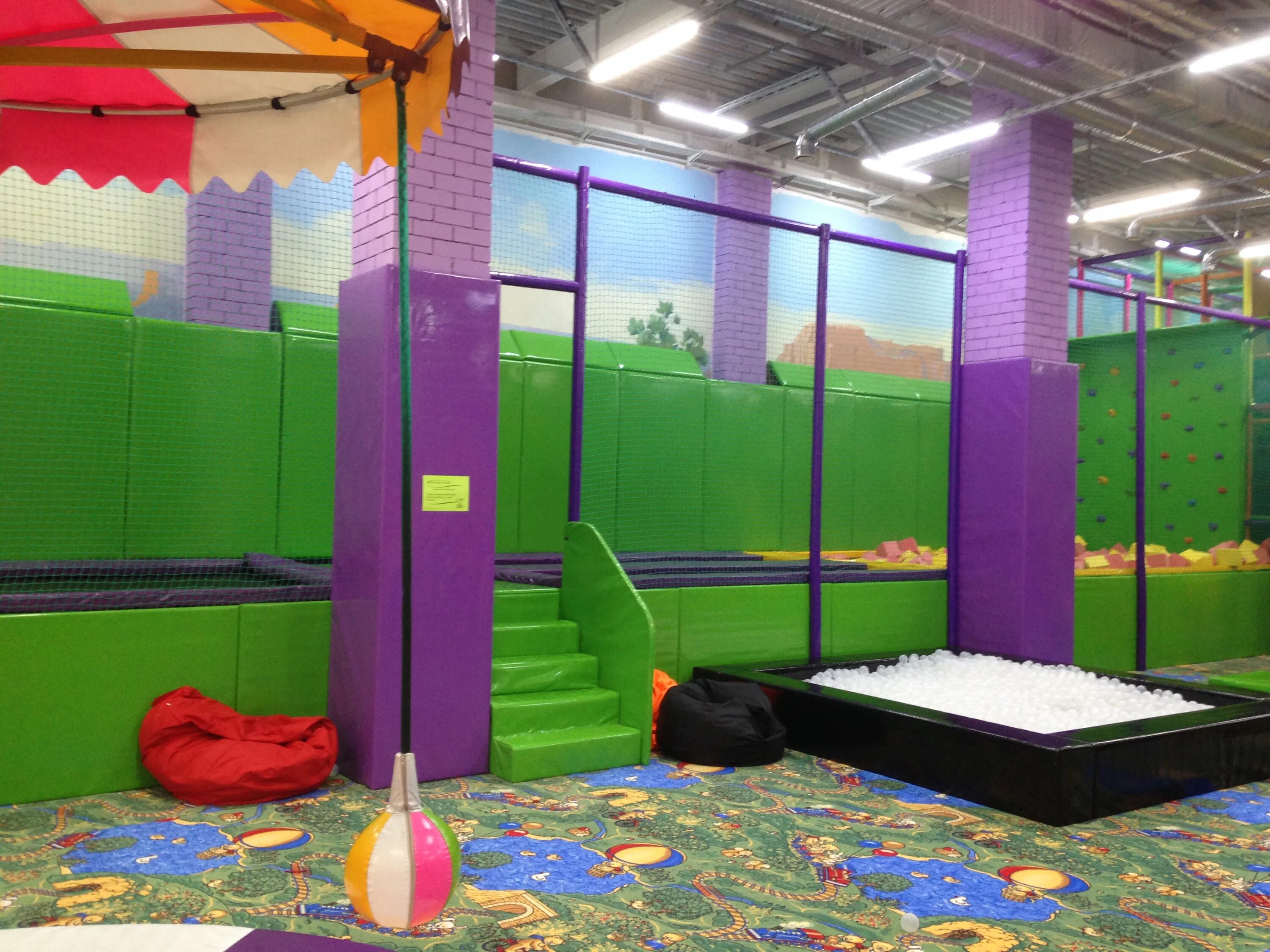 батуты воронеж максимир. батутный центр воронеж максимир. невесомость воронеж батуты. батуты воронеж максимир. батутный центр воронеж максимир.