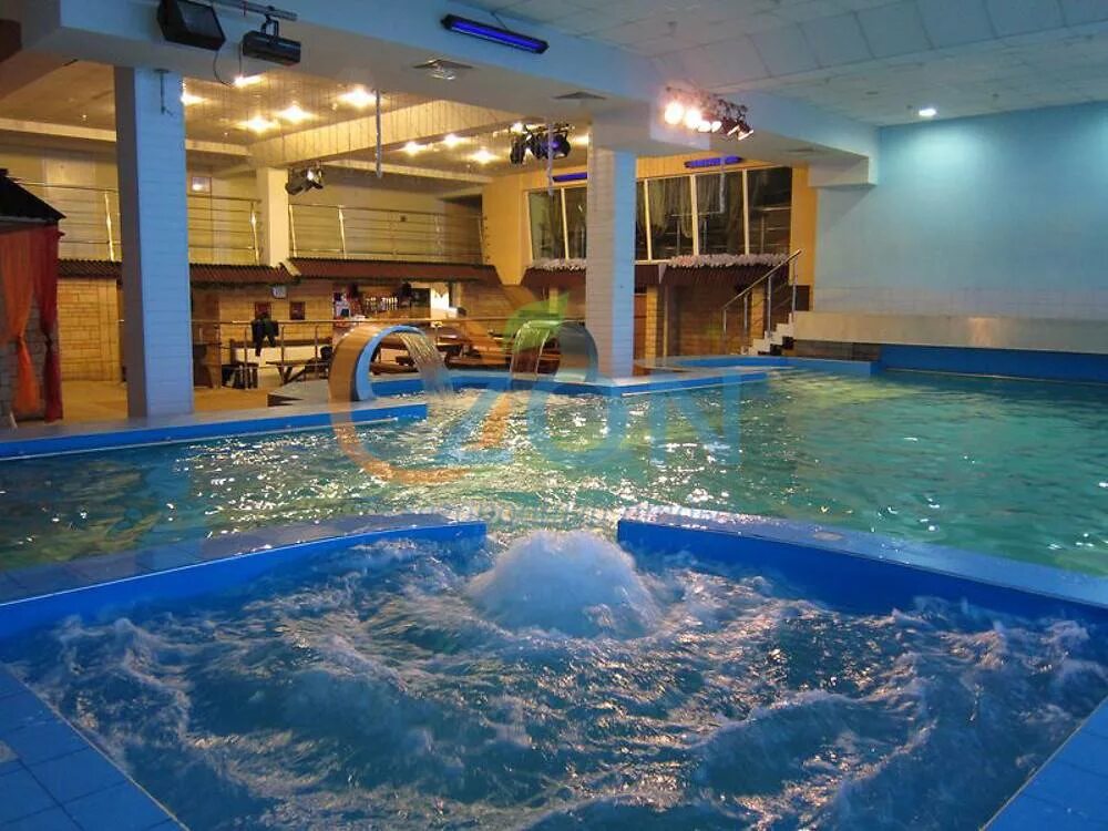 Яр бассейн. Бассейн радуга белый яр. Яр бассейн. Комплекс яр оренбург. Ресторан яр оренбург.