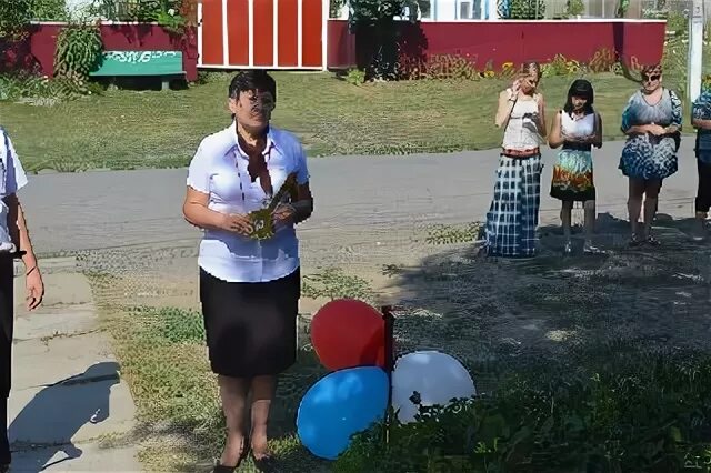 Погода селе миллерово. Село Миллерово Куйбышевского района. Село Миллерово Ростовская область. Миллерово Куйбышевский район Ростовская область. Школа с Миллерово Куйбышевский район Ростовская область.