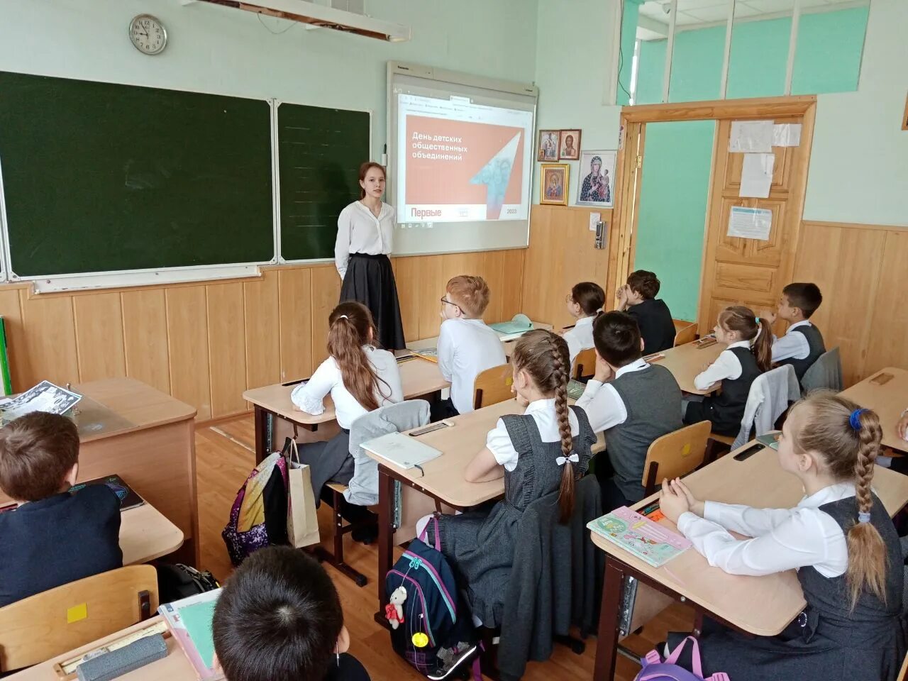 Гимназия 2 гродно. Гимназия 2 Чебоксары. Гимназия 2 Полоцк. Выступление в классе. Гимназия 2 Чебоксары корпус 2.