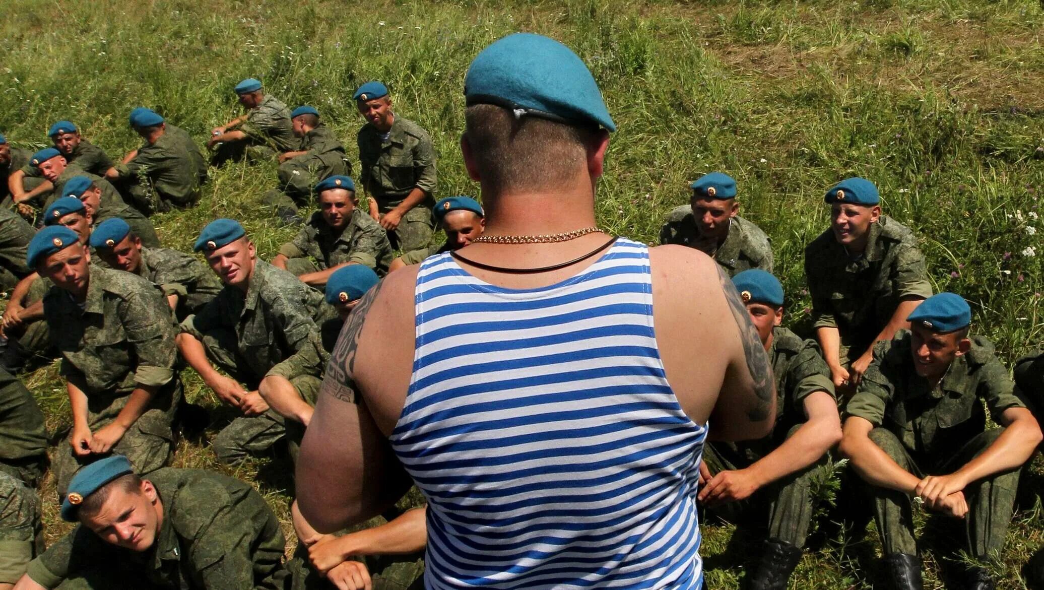 Современные десантники. Десант разграбил. Вдв учения 2020. Воздушно десантные войска вдв россии. Воздушно-десантные войска (вдв).