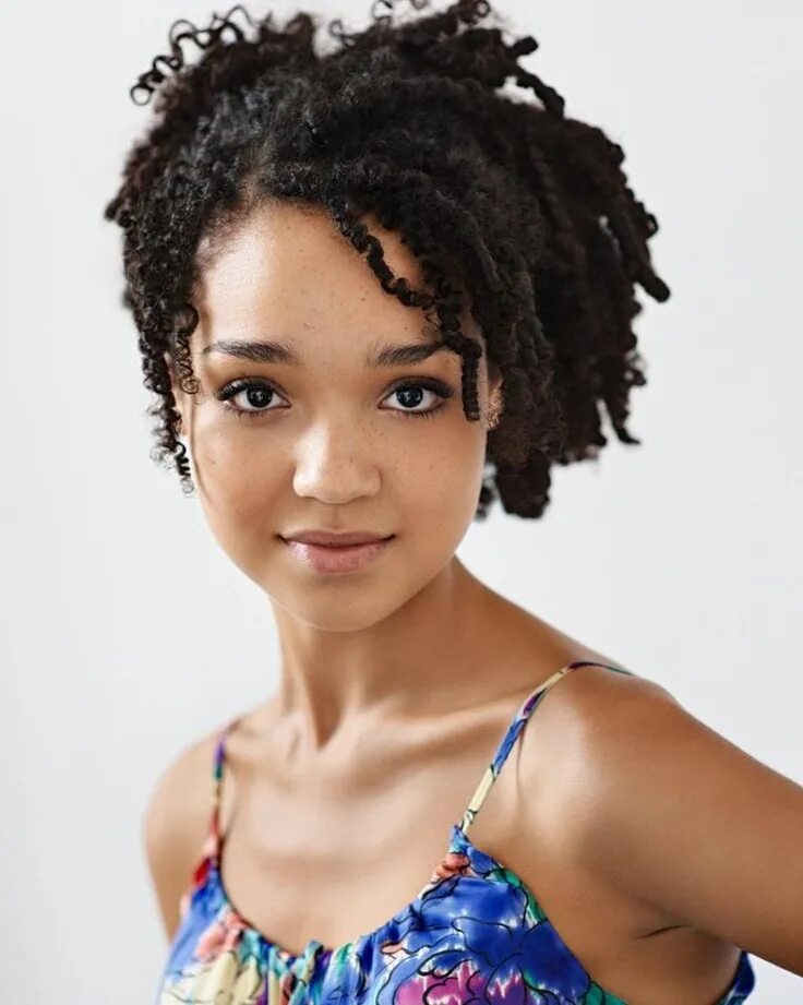 Ватика краска для волос. Black people hair. Garnier black naturals. Косметика tropical. Тропикал натуралс.