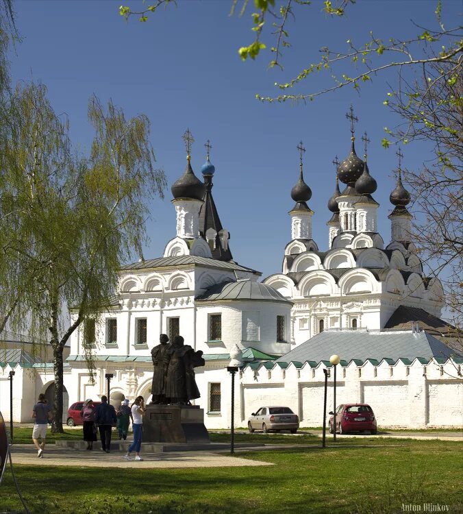 Муром монастыри. Муром монастыри. Свято троицкий мужской монастырь муром. Муромский спа́со-преображе́нский монастырь. Муром монастыри.