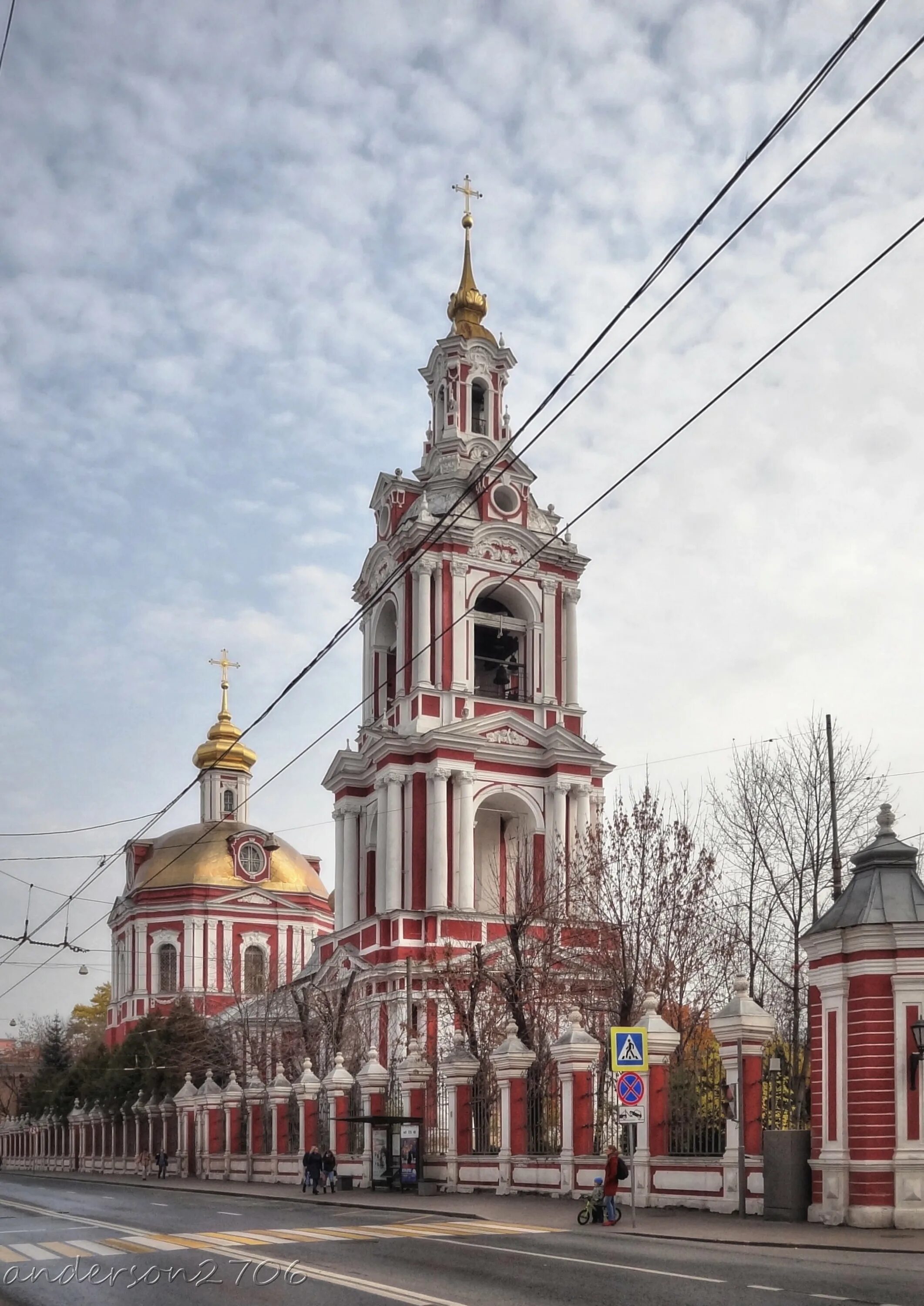 Церковь никиты на старой басманной. Храм никиты мученика на старой басманной. храм великомученика никиты, москва. храм никиты мученика на старой басманной улица. храм никиты мученика ухтомский.