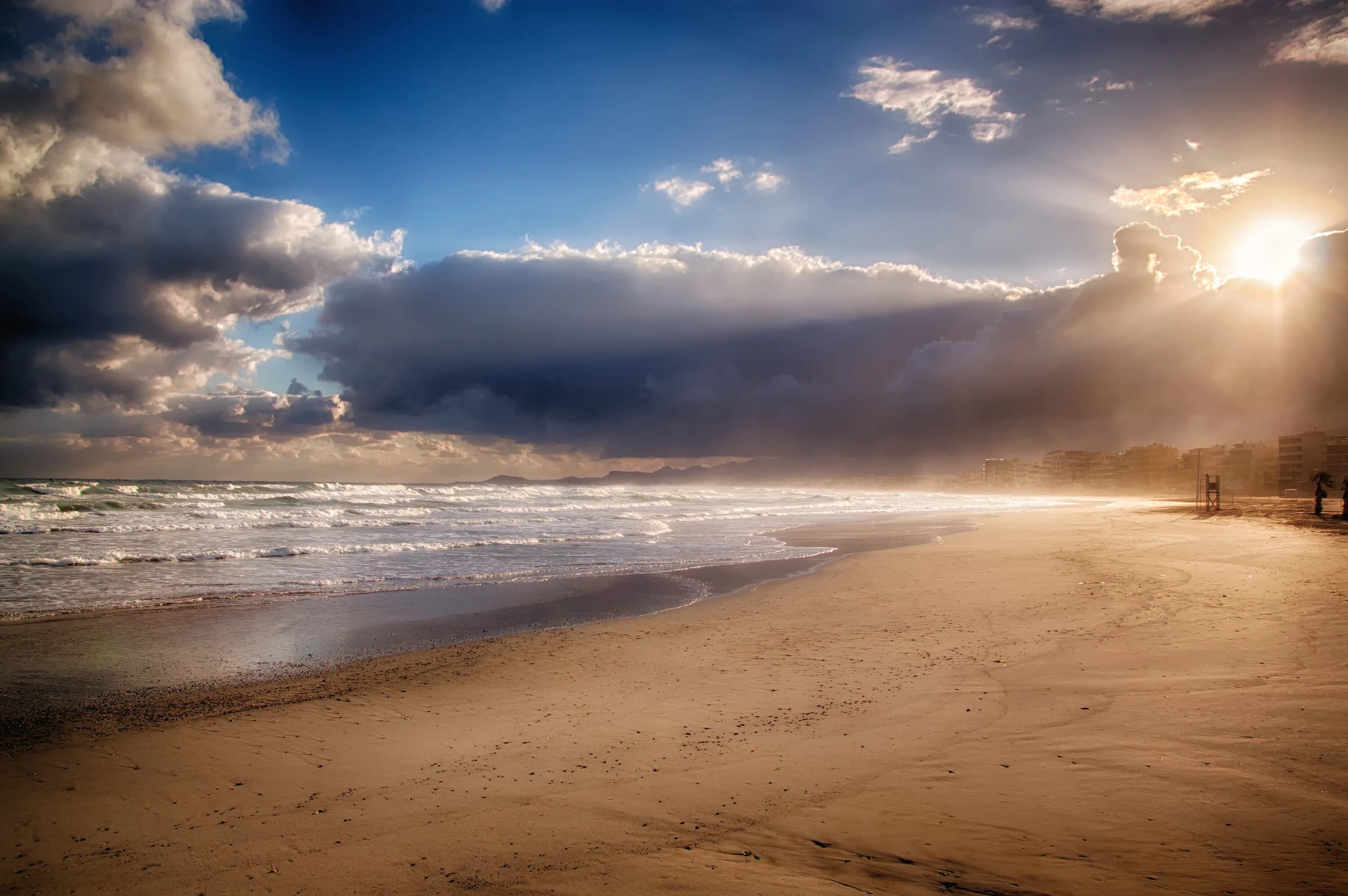 Пустынный морской пляж. Пустынный берег моря. Пустынный берег моря. Пустыня намиб дюны. Пустыня побережье тихого океана.