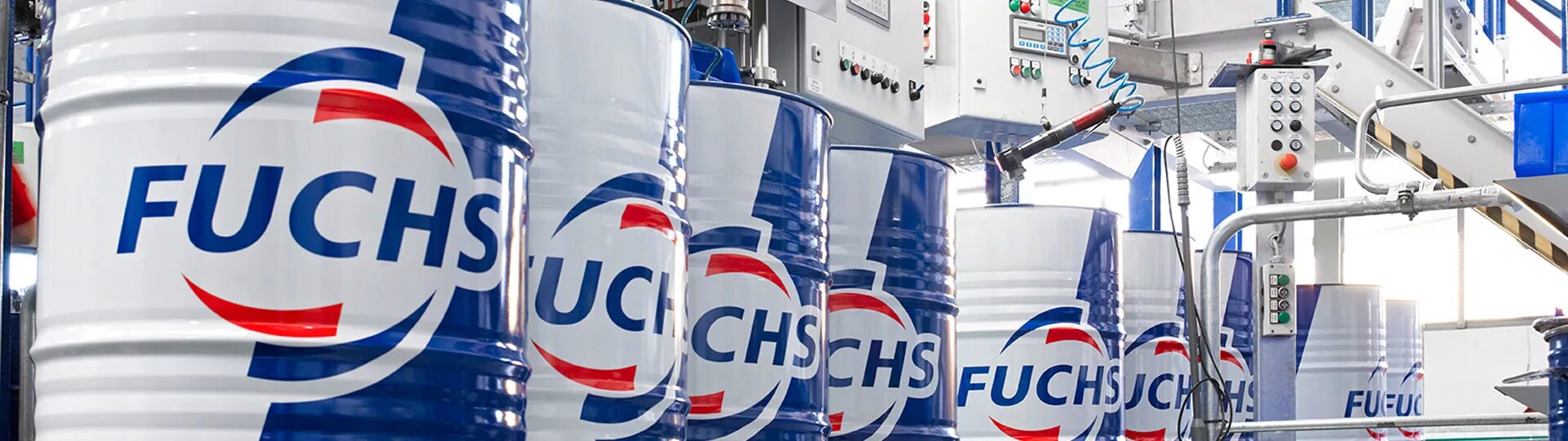 Fuchs. Fuchs petrolub. фукс ойл логотип. fuchs автомасла. fuchs бочка.