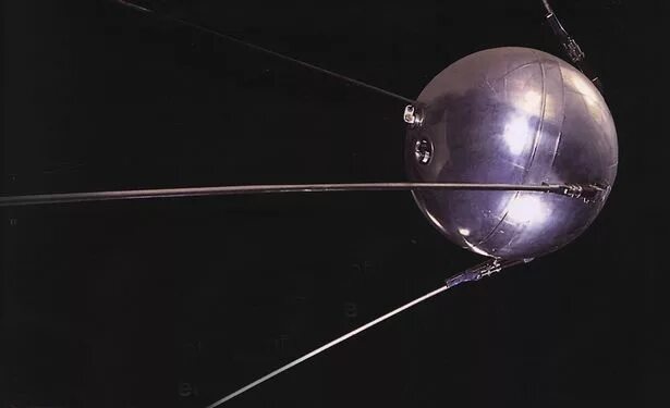 «спутник-1», первый искуссттвенный спутник. Картинки первый спутник земли искусственный. Спутник-1 первый искусственный спутник земли. Картинки первый спутник земли искусственный. Спутник-1 первый искусственный спутник земли.