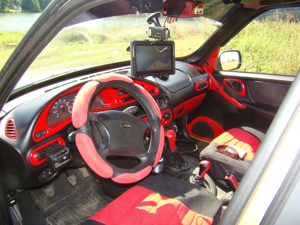 Chevrolet Colorado Cruz фотоальбом - автомобильный журнал Simplycars.ru